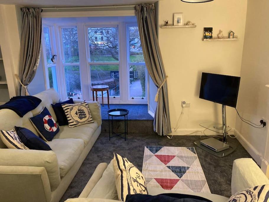 Lawn View Apartment Dawlish Eksteriør billede