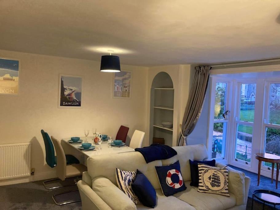 Lawn View Apartment Dawlish Eksteriør billede